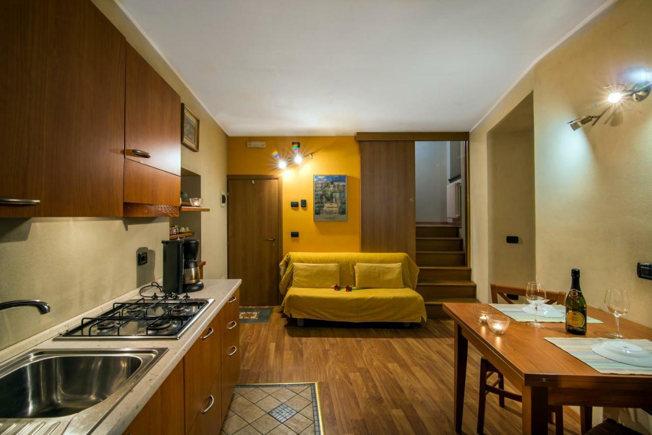 Apartamento Il Sogno Di Claudia Gera Lario Exterior foto