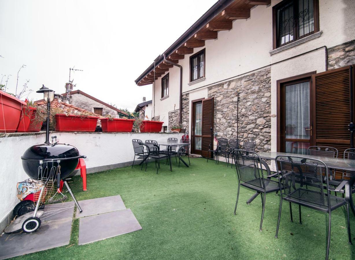 Apartamento Il Sogno Di Claudia Gera Lario Exterior foto